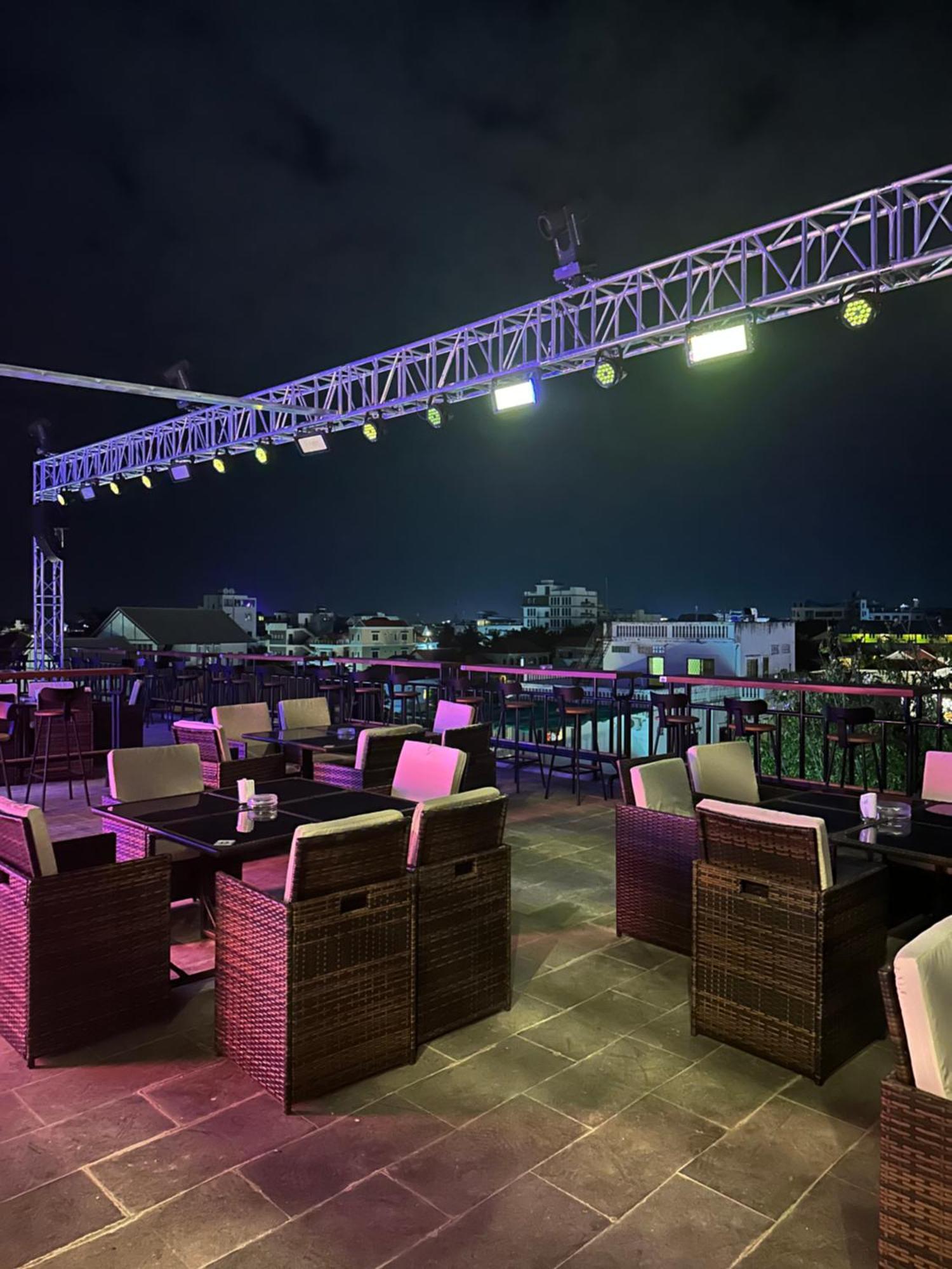 Nico'S Hotel And Skybar Сиемрип Экстерьер фото